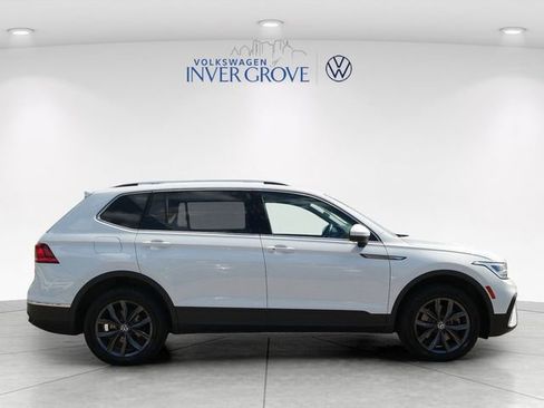Certified 2022 Volkswagen Tiguan SE AWD/4WD image 8