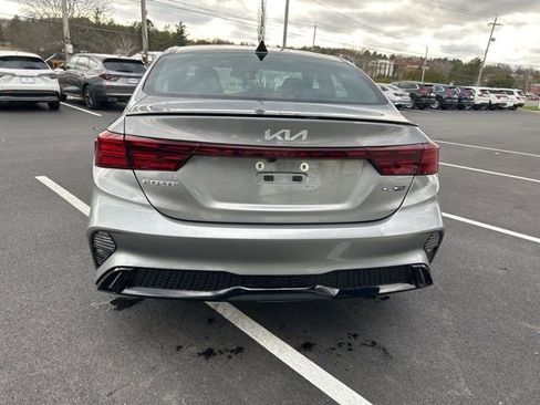 Used 2023 Kia Forte GT-Line w/ GT-Line Technology Package image 7