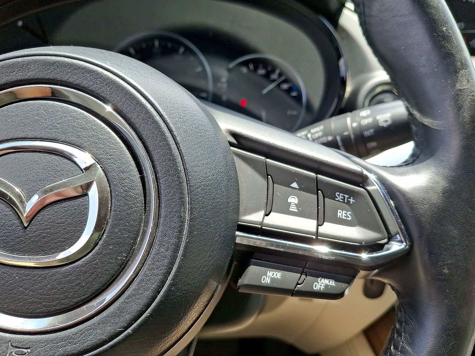 Used 2020 MAZDA CX-9 Signature AWD/4WD image 18