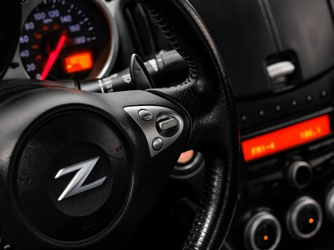 Used 2013 Nissan 370Z Touring w/ Sport Pkg RWD image 25