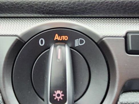 Used 2018 Volkswagen Passat 2.0T R-Line image 35