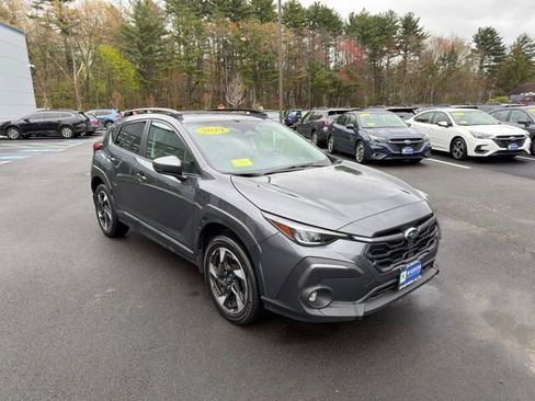 Used 2024 Subaru Crosstrek 2.5i Limited AWD/4WD image 3