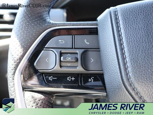 Used 2023 Toyota Tundra Platinum AWD/4WD image 26