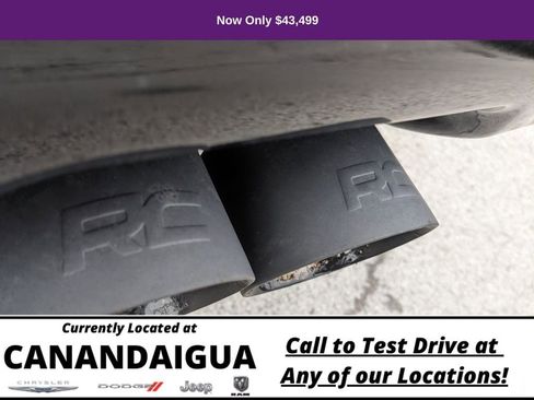 Used 2022 GMC Sierra 1500 AT4 w/ AT4 Premium Package image 7