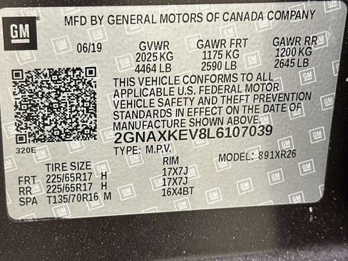 Used 2020 Chevrolet Equinox LT FWD image 38
