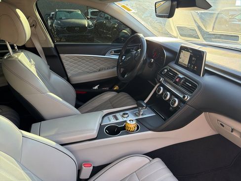 Used 2019 Genesis G70 3.3T Advanced w/ Prestige Package image 4