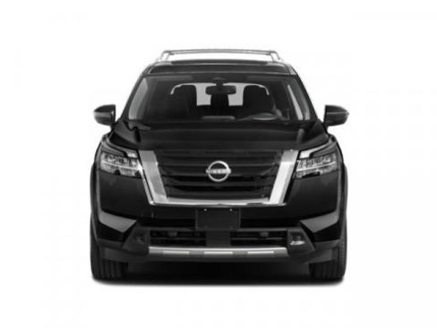 Used 2024 Nissan Pathfinder Platinum FWD image 7