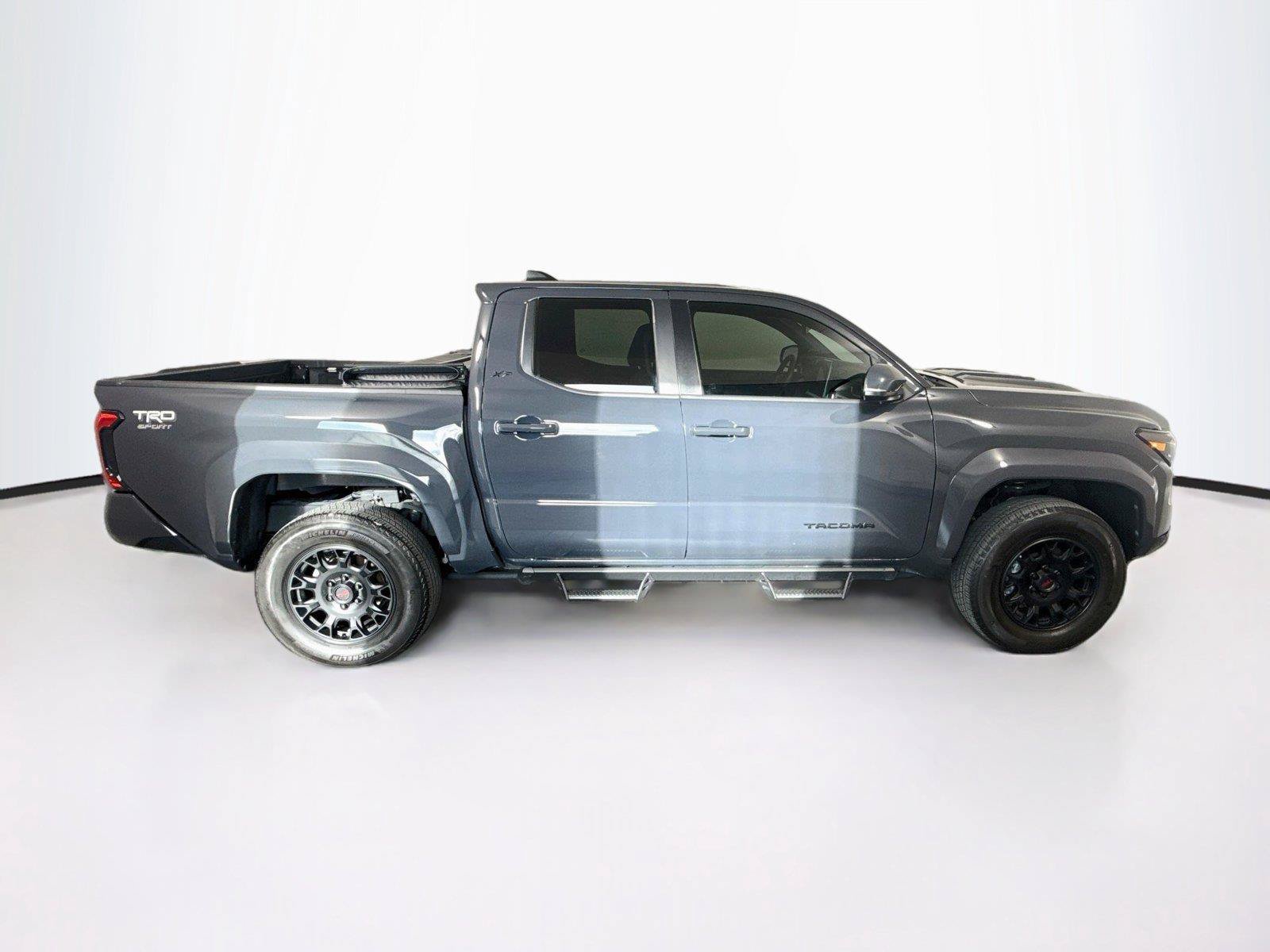 Used 2024 Toyota Tacoma TRD Sport w/ TRD Sport Upgrade Package RWD image 6