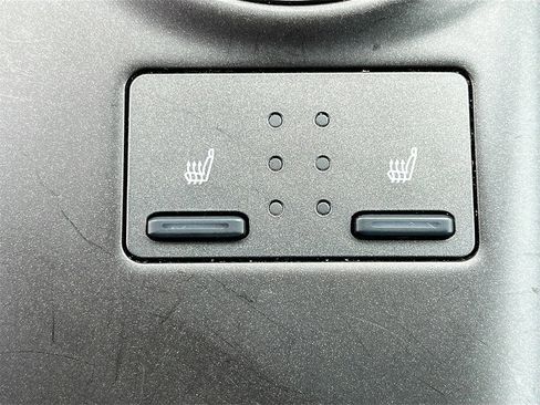 Used 2024 Toyota Camry XSE image 19