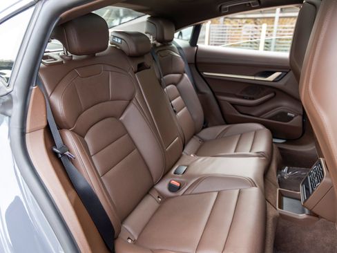 Certified 2025 Porsche Taycan AWD/4WD image 59