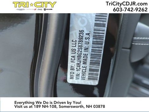 New 2025 Jeep Grand Cherokee Limited image 27