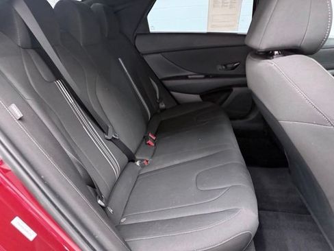 Used 2025 Hyundai Elantra Sport FWD image 19