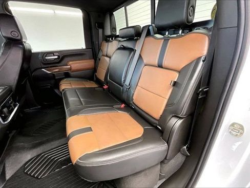 Used 2021 Chevrolet Silverado 3500 High Country AWD/4WD image 19