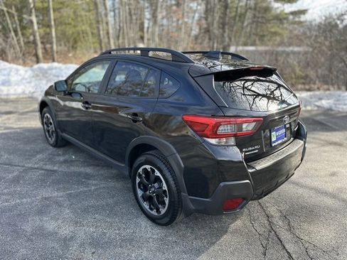 Used 2023 Subaru Crosstrek 2.0i Premium image 8