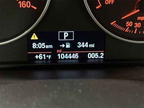 Used 2015 BMW 320i Sedan image 12