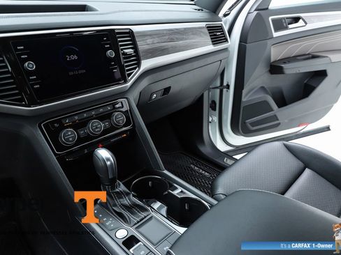 Used 2023 Volkswagen Atlas Cross Sport SE image 61