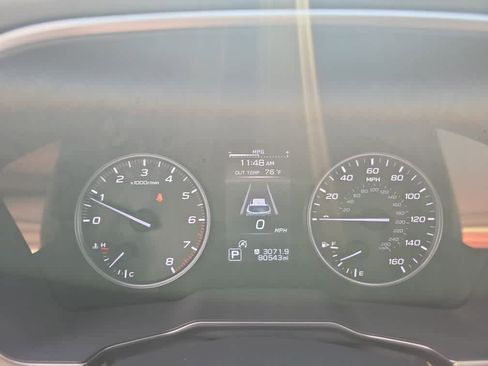 Used 2020 Subaru Outback Limited image 12