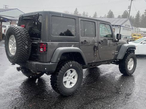 Used 2017 Jeep Wrangler Unlimited Sport w/ Quick Order Package 24S image 5