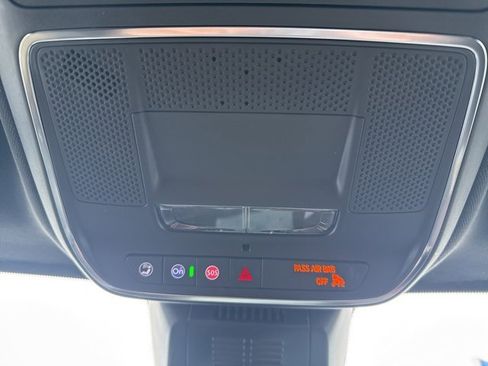 New 2026 Chevrolet Equinox RS w/ Convenience Package III image 39