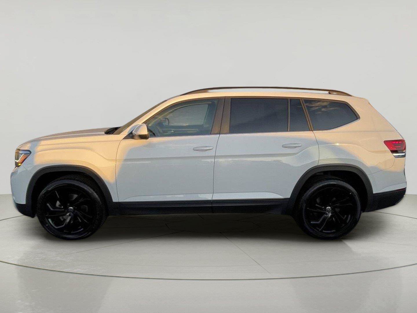 Used 2022 Volkswagen Atlas SE AWD/4WD image 6