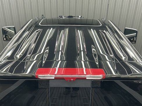 Used 2025 GMC Sierra 3500 Denali image 18