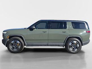 Used 2022 Rivian R1S Launch Edition video 2