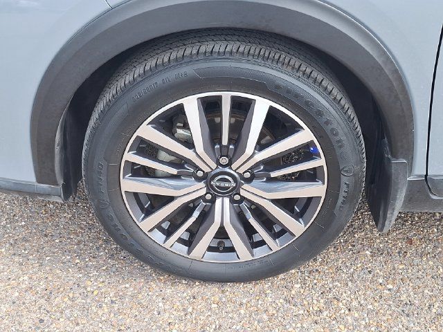 Certified 2024 Nissan Kicks SV FWD image 15