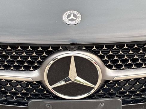 Used 2025 Mercedes-Benz CLA 250 4MATIC image 17