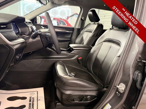 Used 2023 Jeep Grand Cherokee L Limited image 11