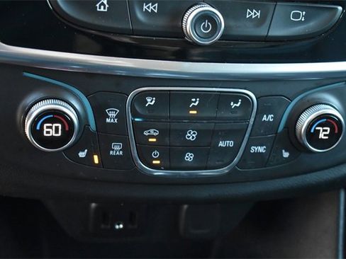 Certified 2019 Chevrolet Traverse LT image 33