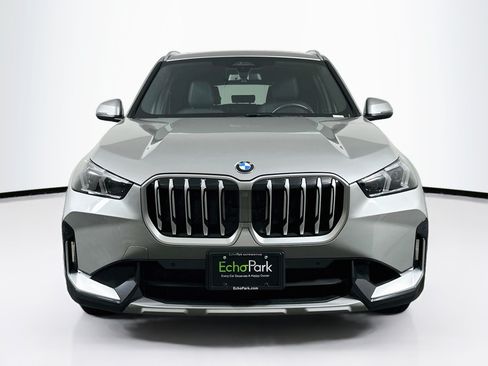 Used 2025 BMW X1 xDrive28i AWD/4WD image 2