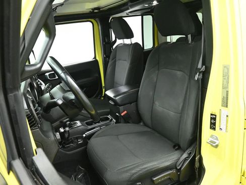 Used 2022 Jeep Wrangler Unlimited Sport image 13