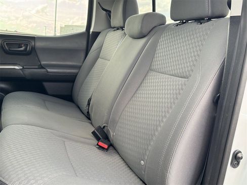 Used 2021 Toyota Tacoma SR5 w/ Technology Package image 19