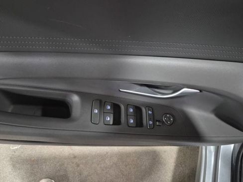 Used 2023 Hyundai Elantra SEL w/ Cargo Package image 16