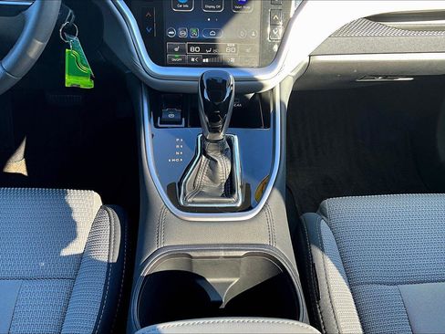 Used 2025 Subaru Outback Premium image 25