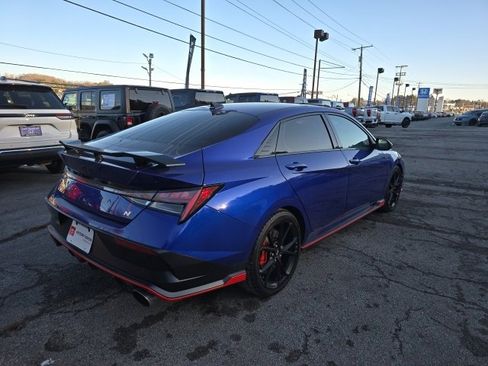 Used 2025 Hyundai Elantra N image 7