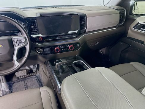 Used 2024 Chevrolet Silverado 1500 LTZ w/ Technology Package image 19