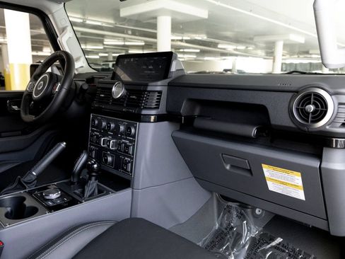 Used 2025 INEOS Grenadier Quartermaster AWD/4WD image 30