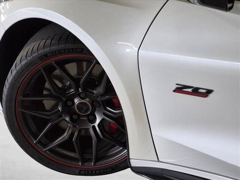 Used 2023 Chevrolet Corvette Z06 RWD image 10