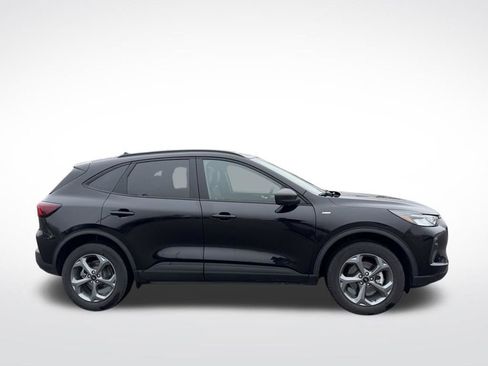 Certified 2025 Ford Escape ST-Line image 2