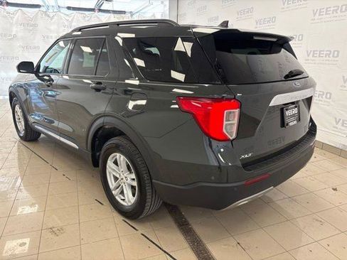Certified 2024 Ford Explorer XLT w/ Equipment Group 202A AWD/4WD image 3