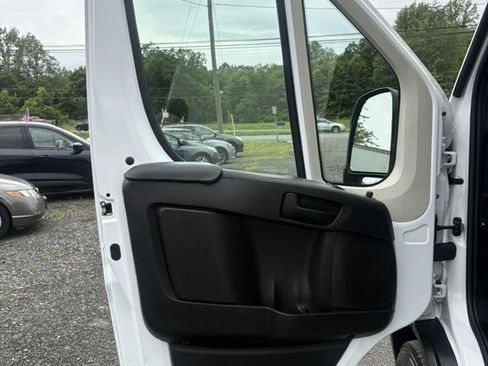 Used 2020 RAM ProMaster 2500 FWD image 10