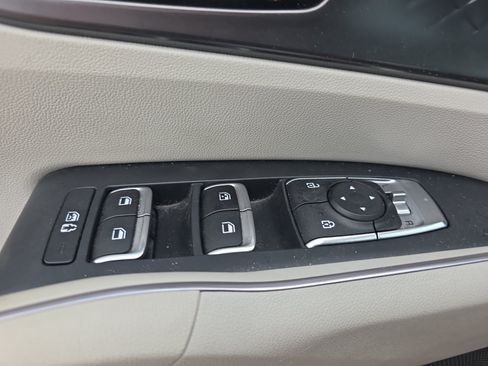 Certified 2022 Kia Sorento S FWD image 26