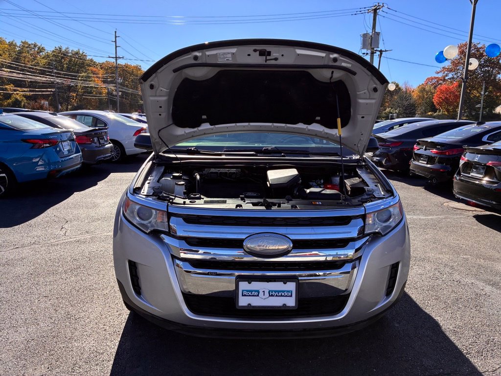 Used 2013 Ford Edge SE FWD image 10