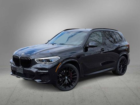 Used 2022 BMW X5 xDrive40i w/ M Sport Package image 1