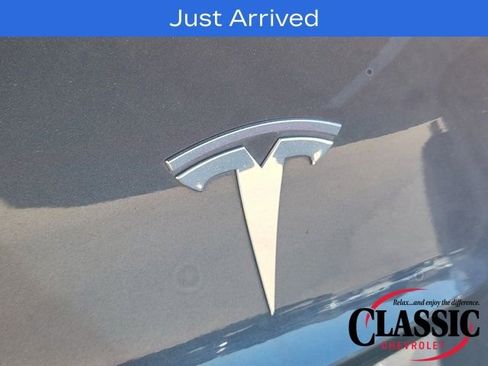 Used 2022 Tesla Model 3 Performance image 17