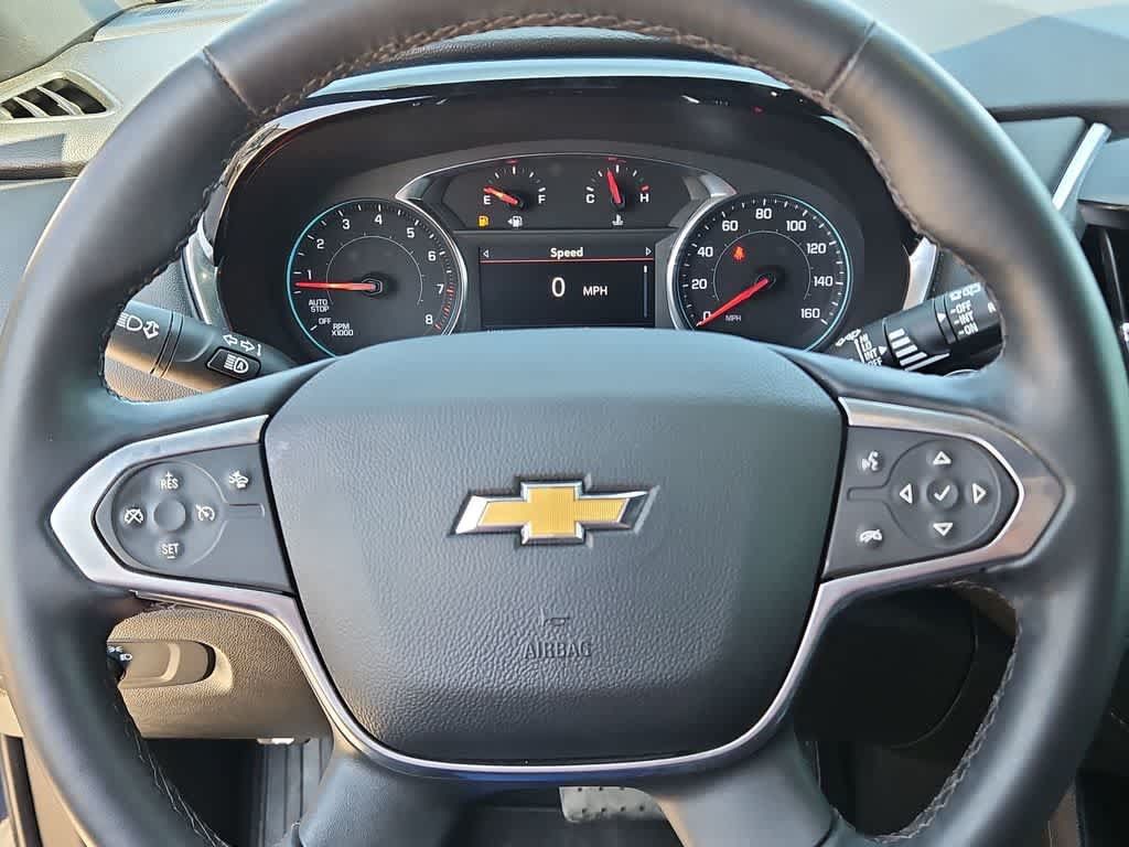 Used 2023 Chevrolet Traverse LT FWD image 19