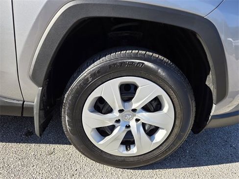 Used 2024 Toyota RAV4 LE image 25