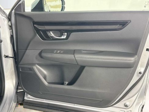 Used 2026 Honda CR-V EX-L image 18