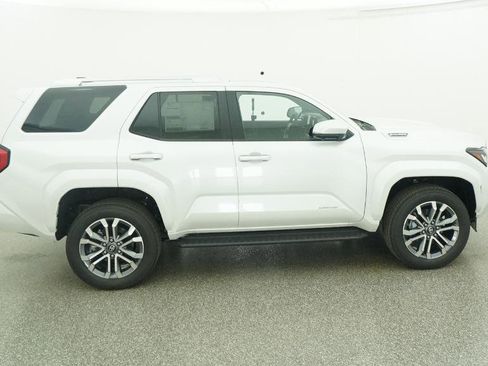 New 2026 Toyota 4Runner Limited image 31